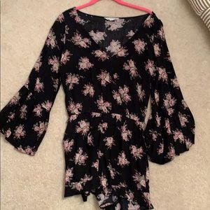 American Eagle floral romper